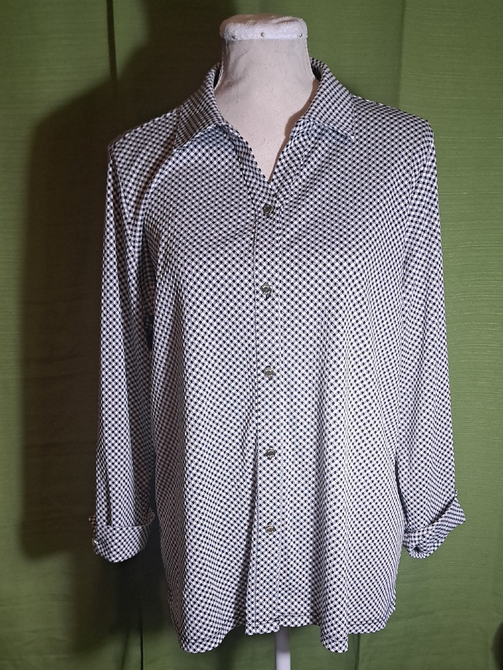 Anne Klein Black and White Geometric Button-Down Shirt